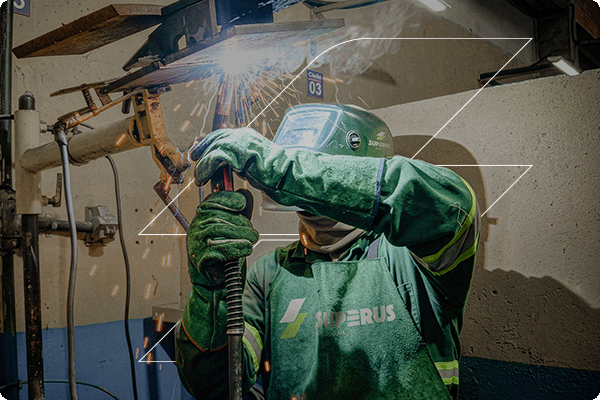 Integridade estrutural na manutenção industrial, manutenção eletromecânica e manutenção civil.
